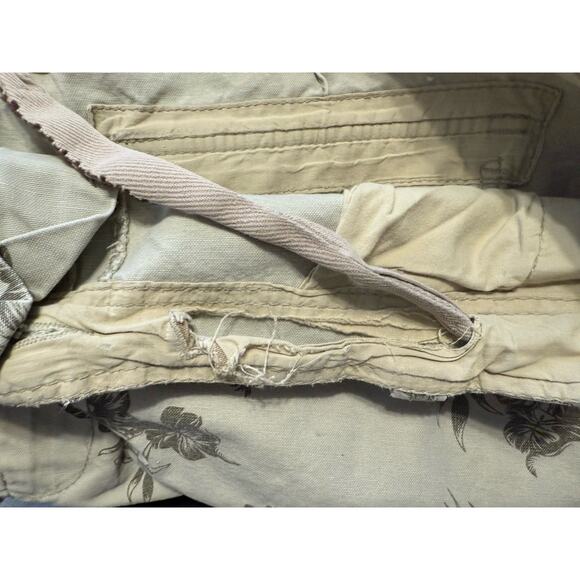 Wonderwall Broken In Cargo Shorts Tan Tropical Beach Resortware, 42, 87-24 - Picture 9 of 16